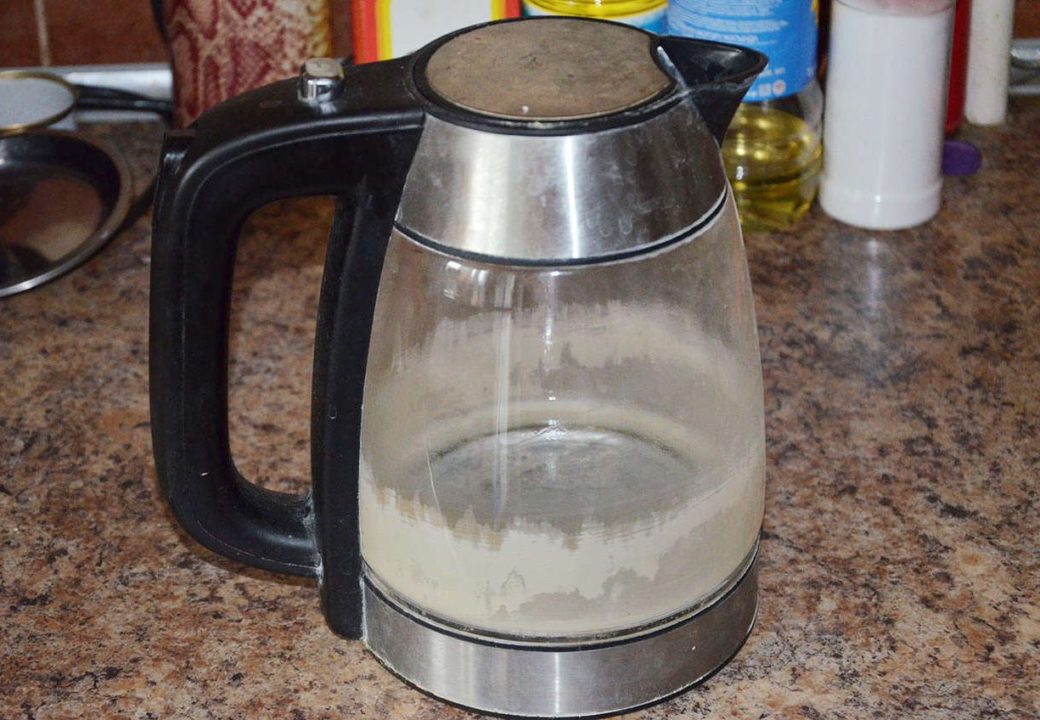Як очистити чайник від накипу в домашніх умовах? Корисні поради – Особлива